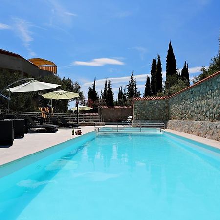 Villa Dinastija 卡利 外观 照片